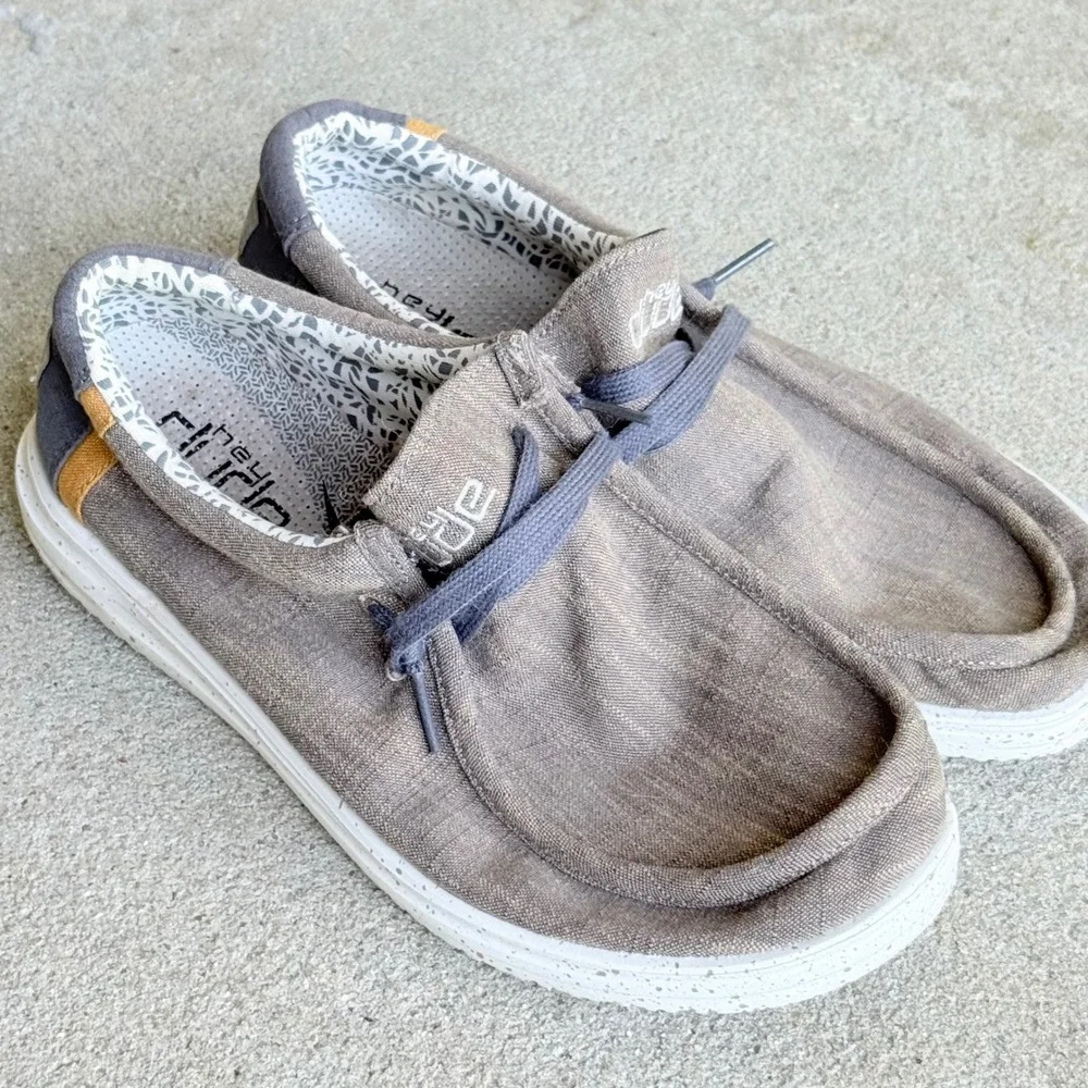 Hey Dude Wally Sox Shoes Mens 10 Slip On Casual Comfort Low Top Lace Up Brown